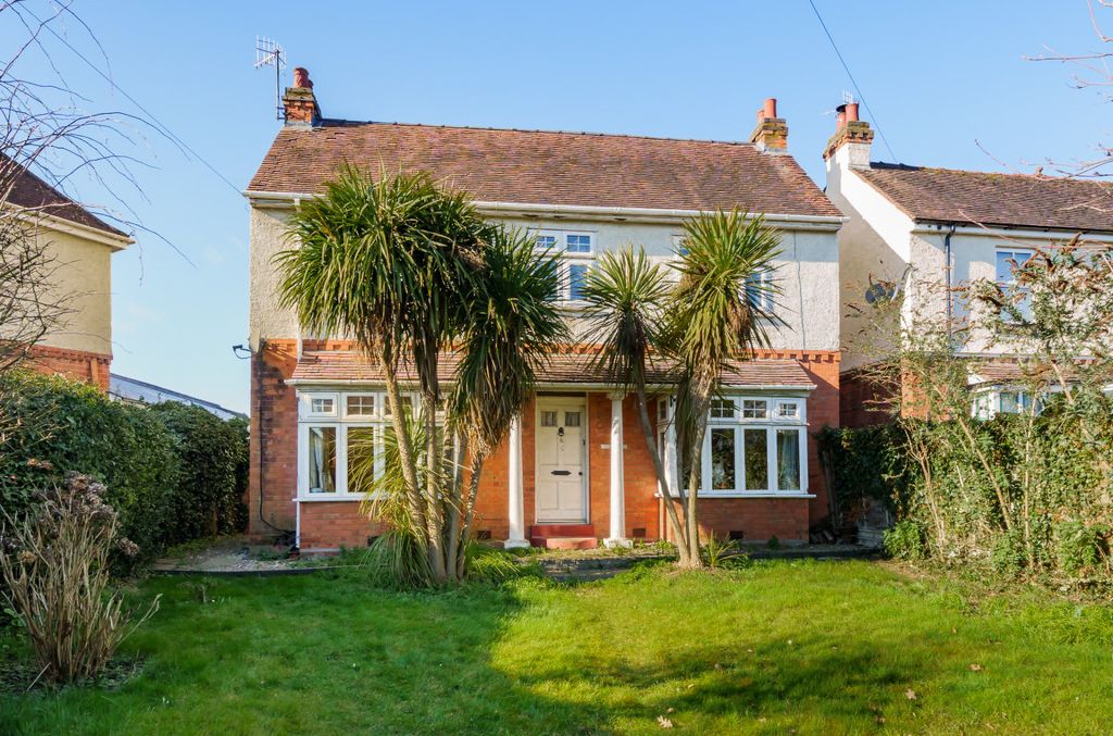 Property photo 1 of 19