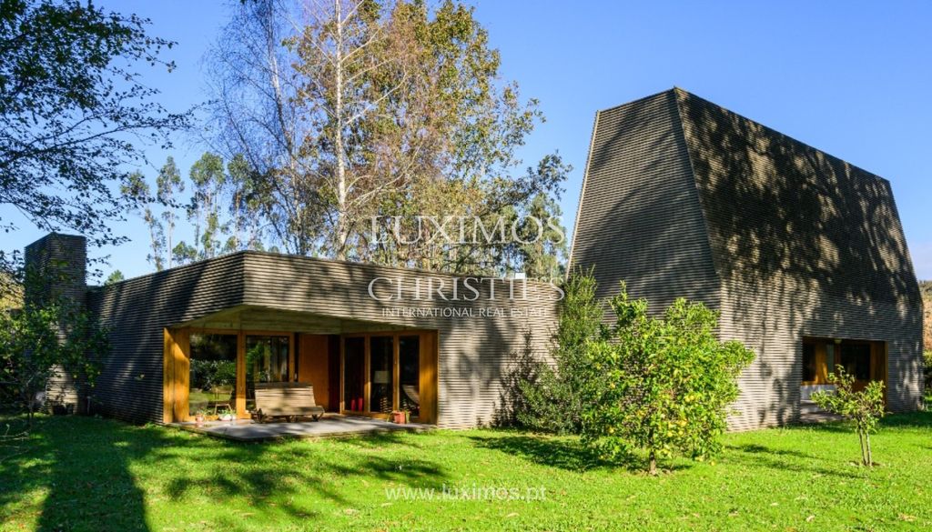 Property photo 1 of 25