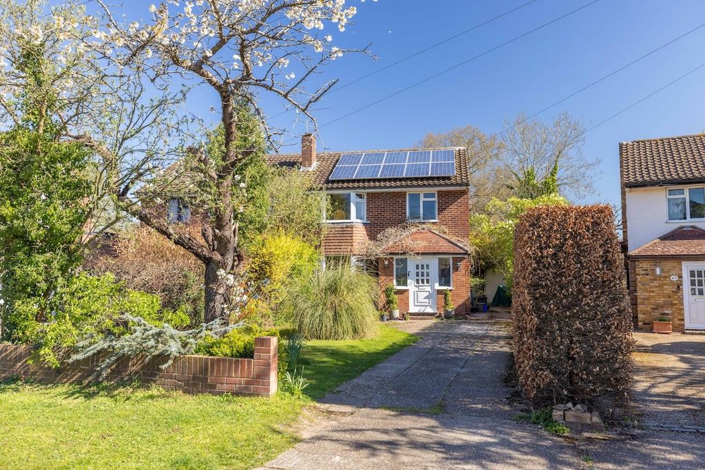 Property photo 1 of 31