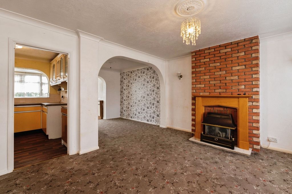 Property photo 2 of 22 Pbox-Img.Jpg