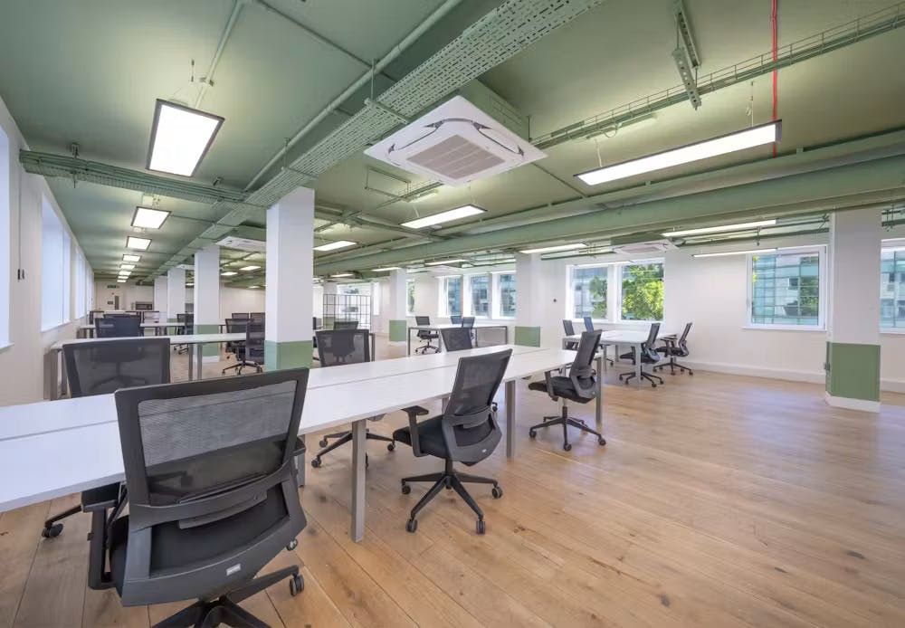 Property photo 2 of 17 10 Jamestown - Open Plan Office