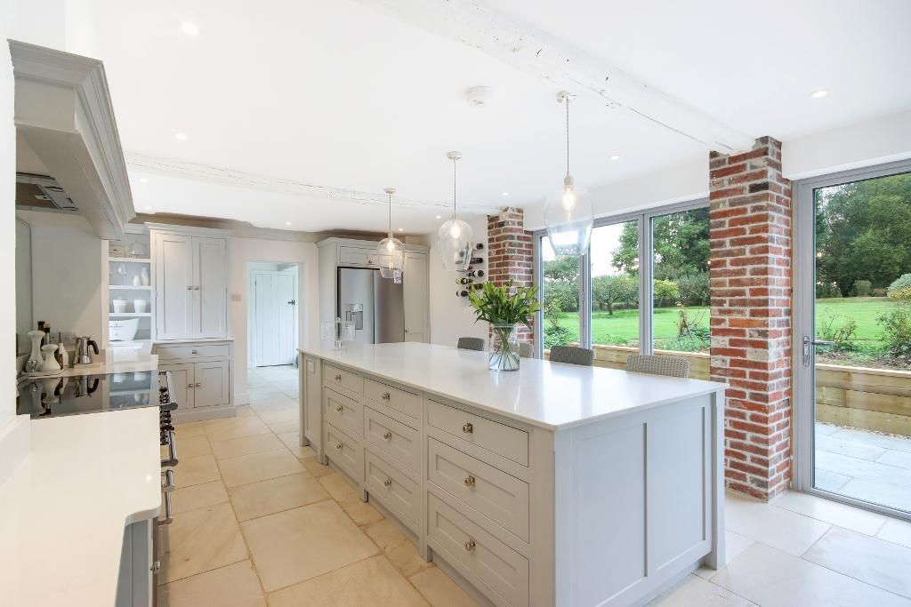 Property photo 3 of 30 Photo 3