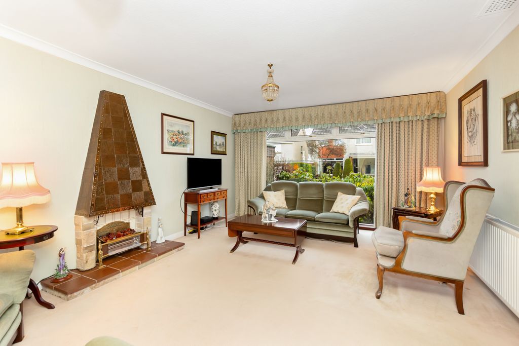 Property photo 2 of 19 Property Image 2