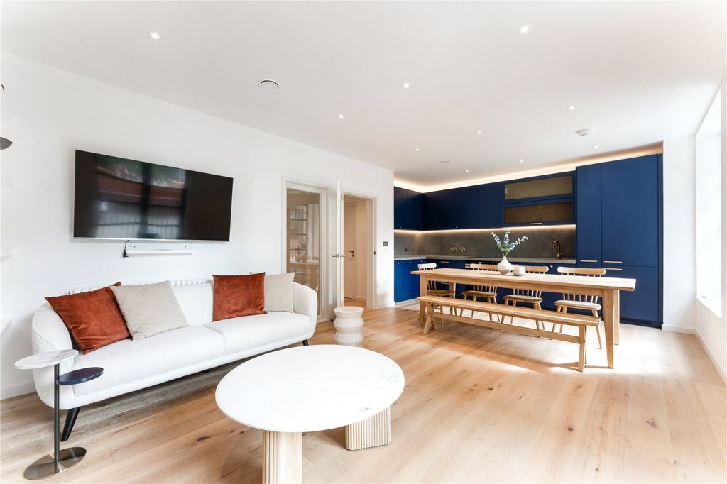 Property photo 2 of 20 Picture No. 09