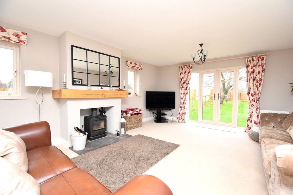 Property photo 1 of 12 Picture No. 04