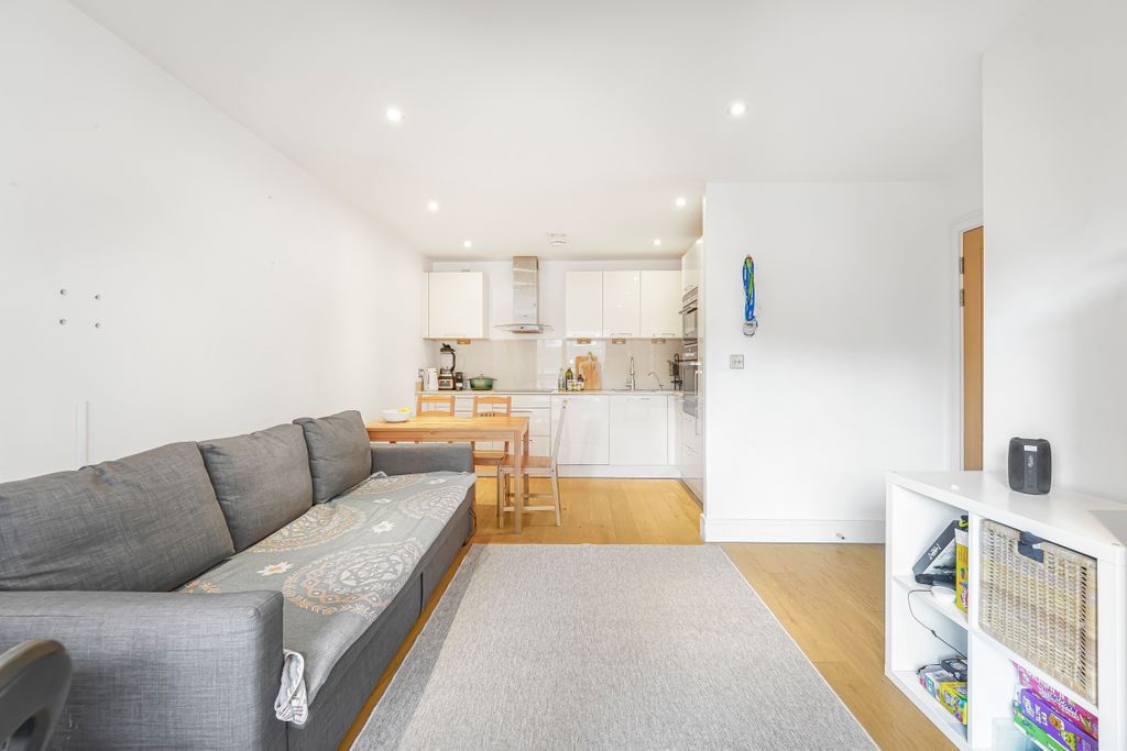 Property photo 3 of 20