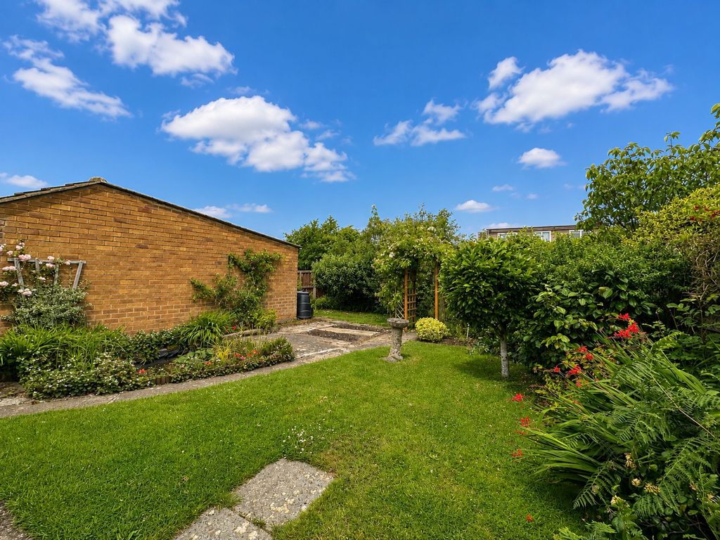 Property photo 2 of 14