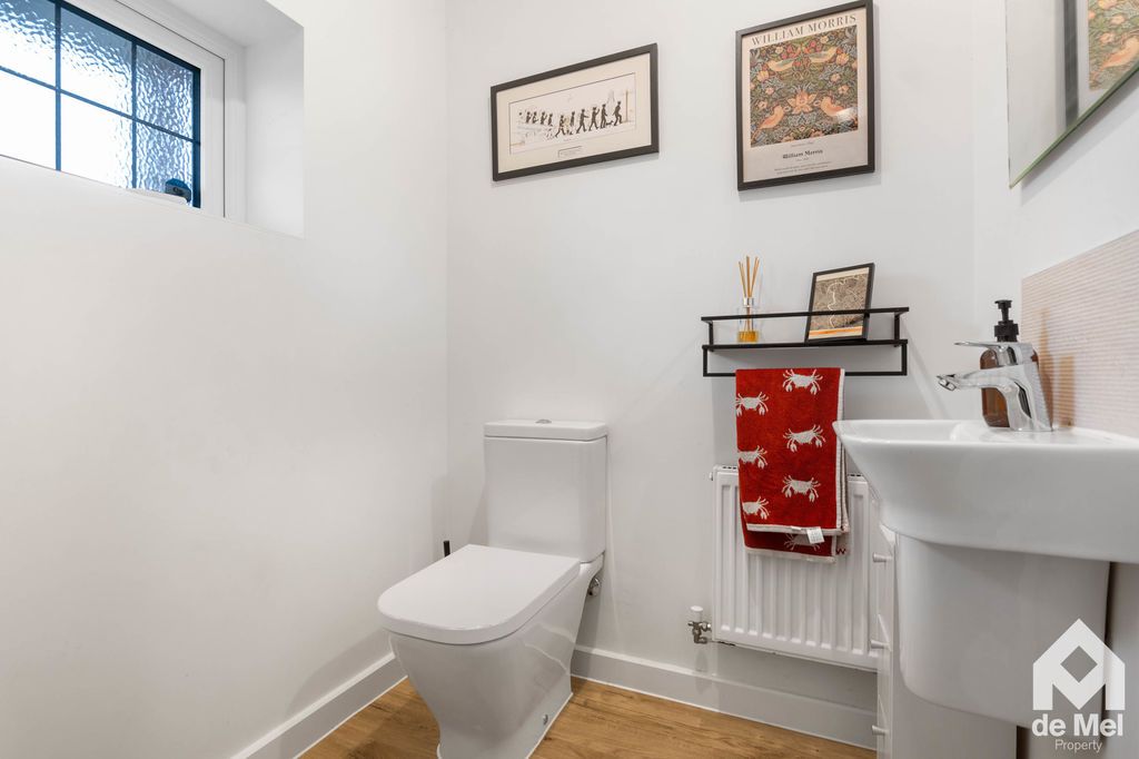 Additional image 14 of 4 bed detached house for saleOriel Meadows, Evesham WR11