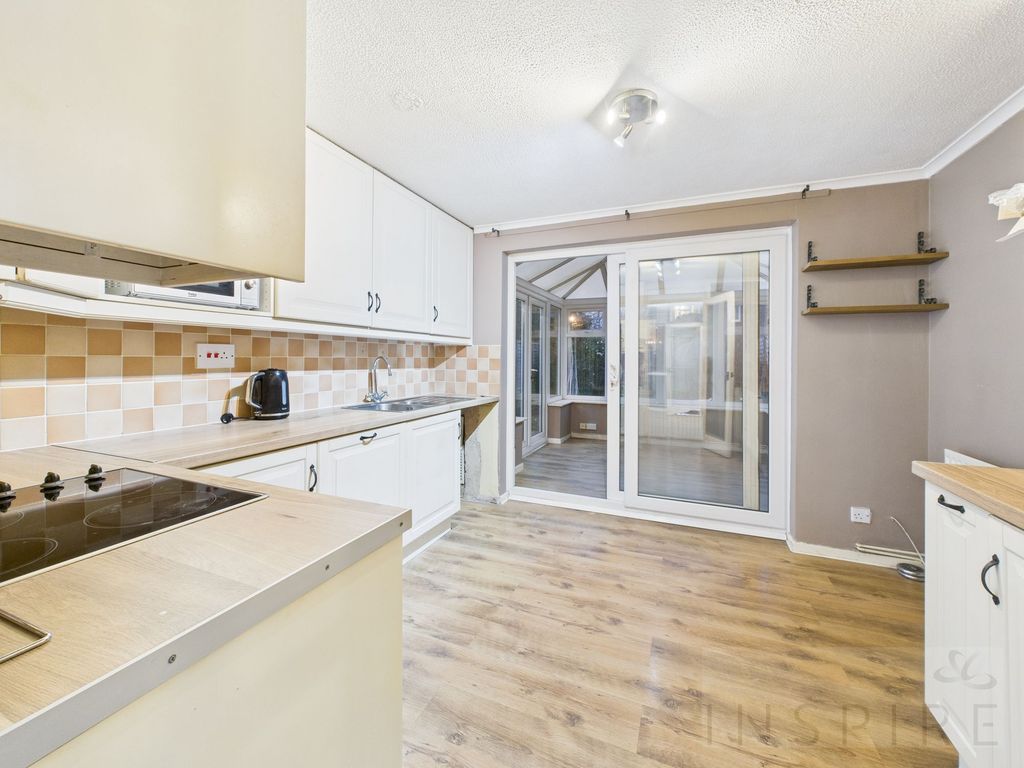 Property photo 3 of 26