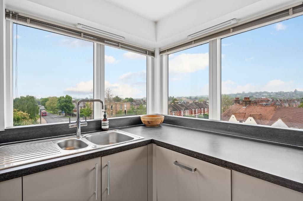 Property photo 2 of 16 Photo 2