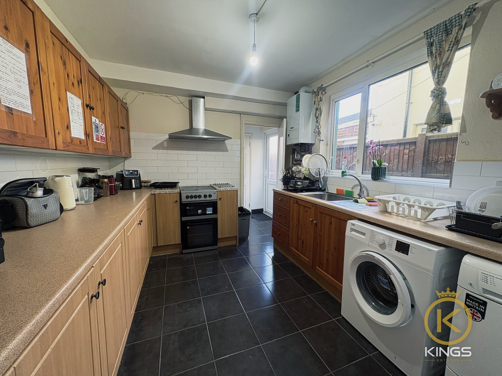 Property photo 2 of 13