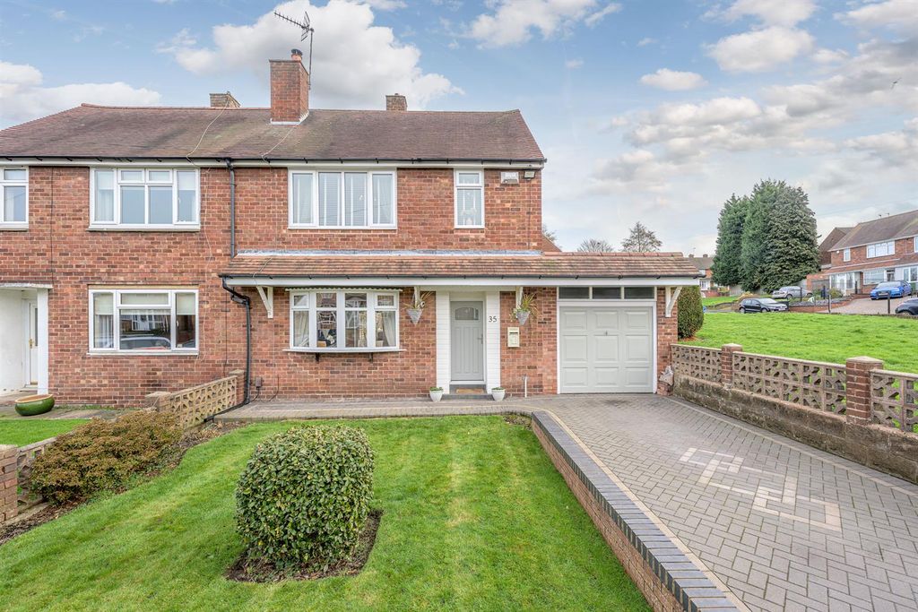 Property photo 1 of 21