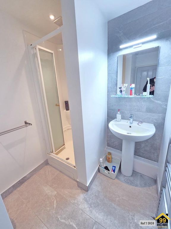 Property photo 2 of 10 Photo 1