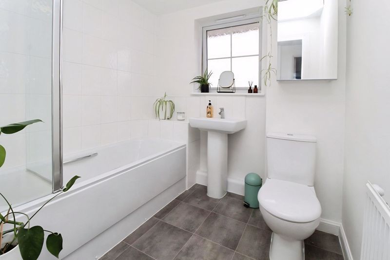 Property photo 3 of 11 Photo 1