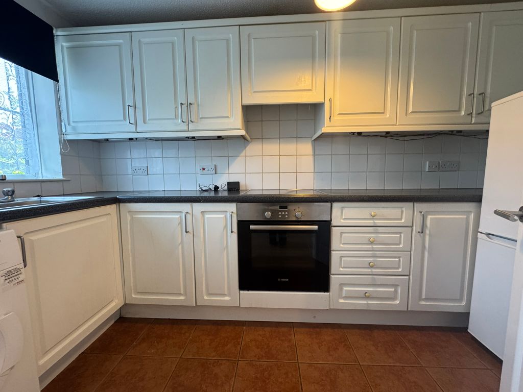 Property photo 2 of 12 16