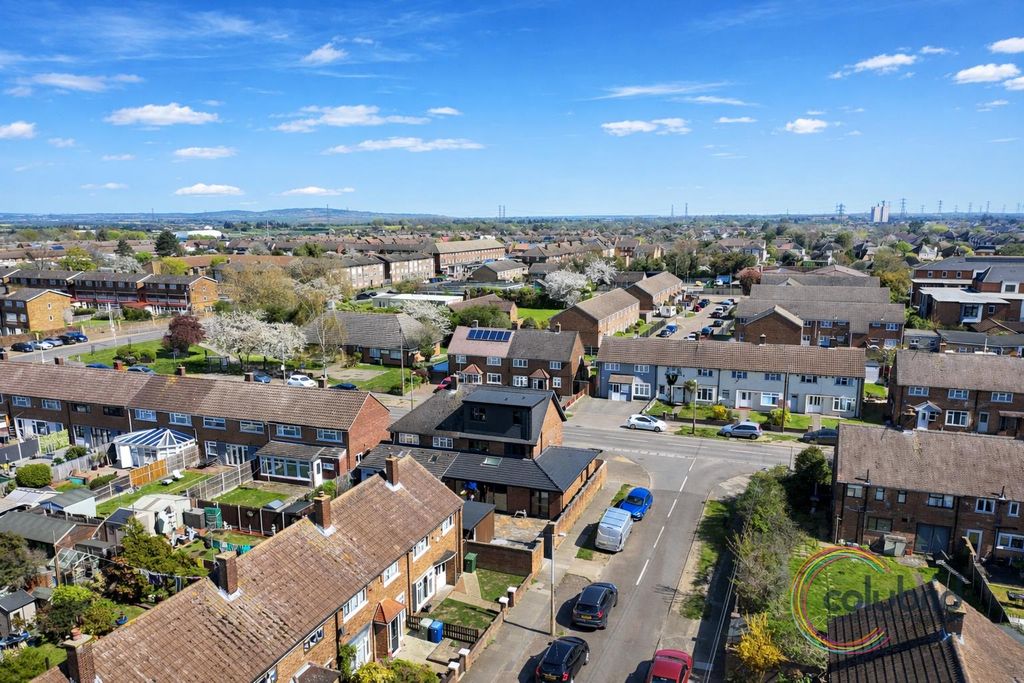 Additional image 22 of 6 bed semi-detached house for saleCrawford Avenue, Grays RM16