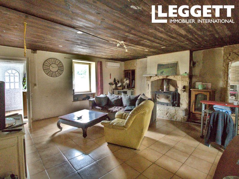 Property photo 2 of 10