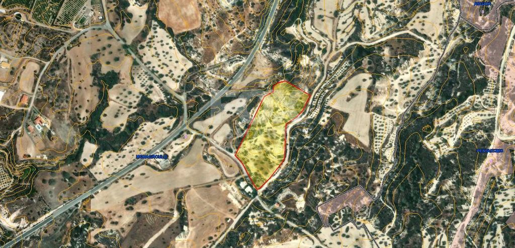 Property photo 1 of 2 Residential Land For Sale In Monagroulli