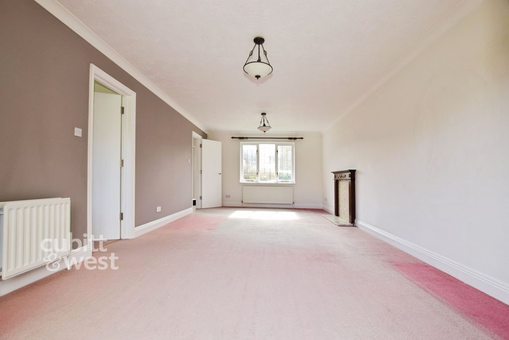 Property photo 3 of 21 c7F7B2c3-Dsc_3878