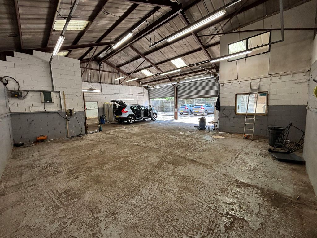 Property photo 3 of 7 Img_2574.Jpg