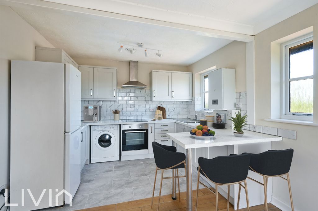 Property photo 3 of 13 CGI17