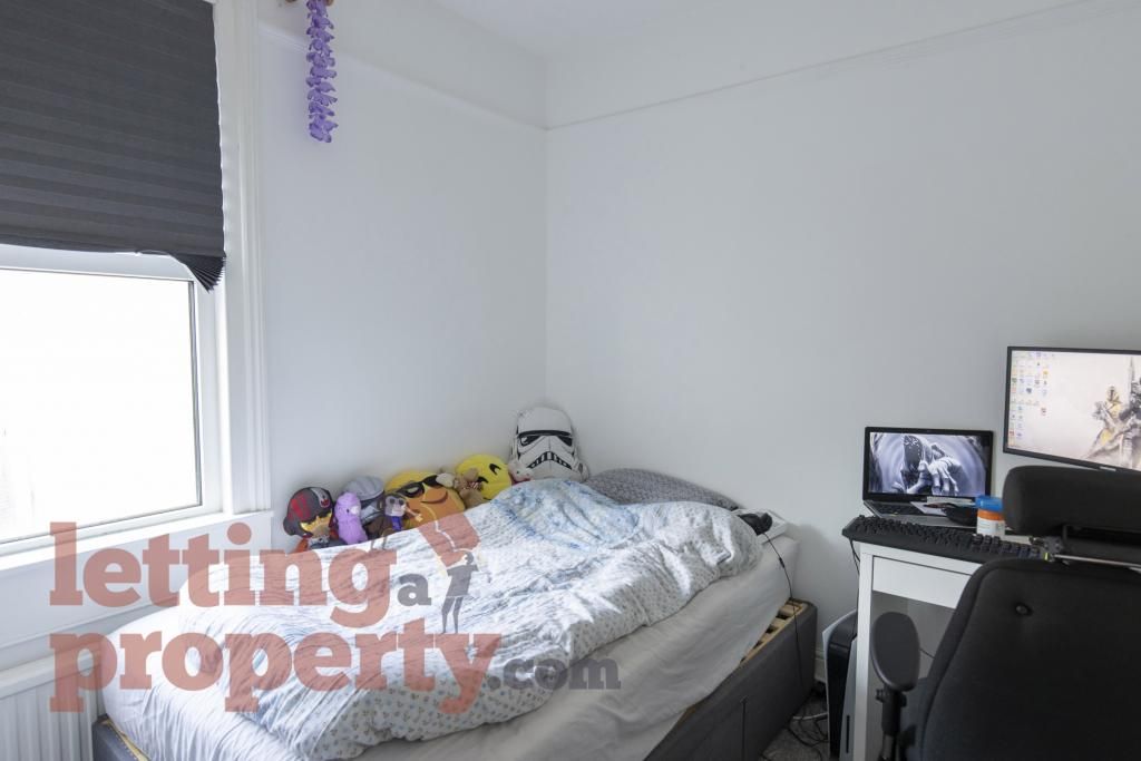 Additional image 7 of 4 bed terraced house to rentLymore Gardens, Bath BA2