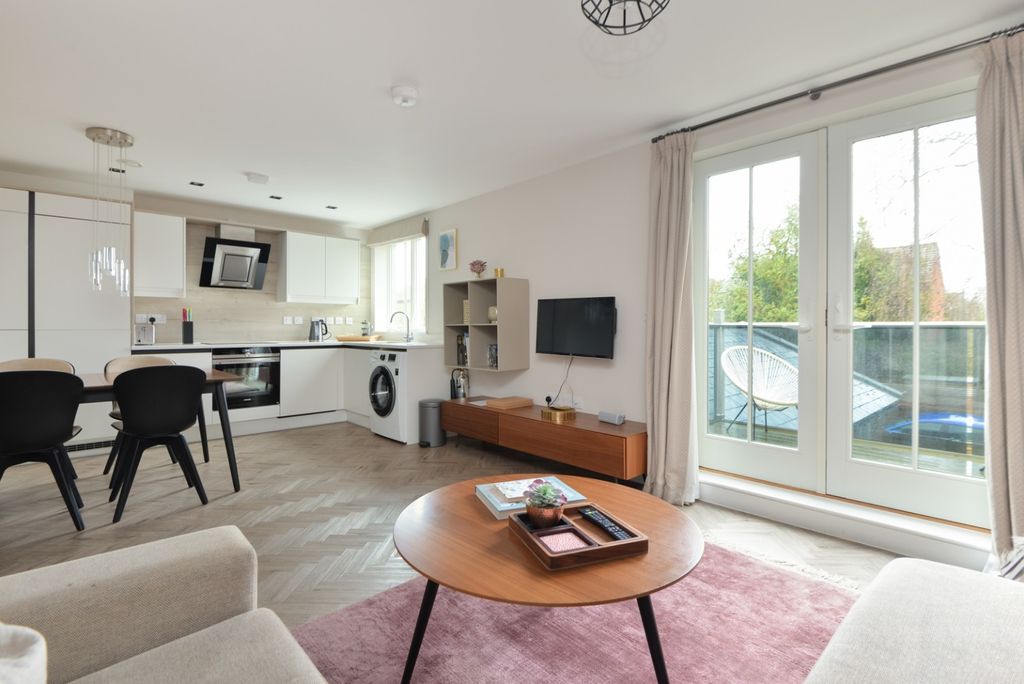 Property photo 1 of 11 3369132
