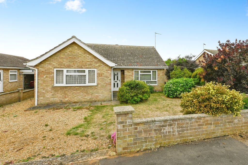 Property photo 1 of 13
