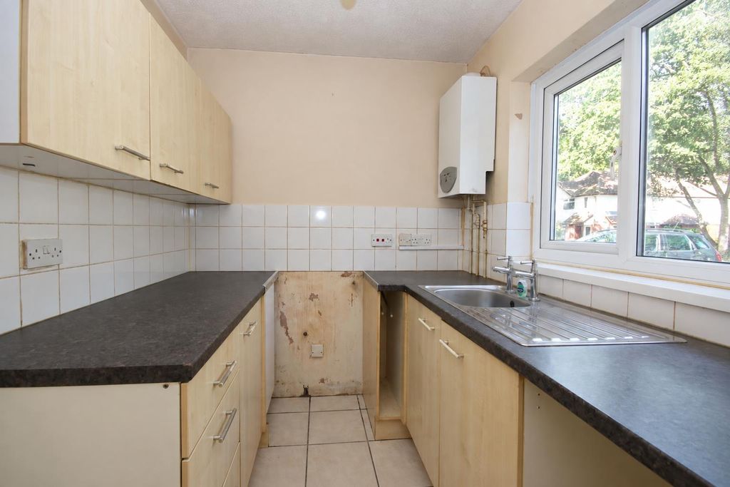 Property photo 2 of 8 114558F3-240A-4103-ba5c-E88455F5308d.Png