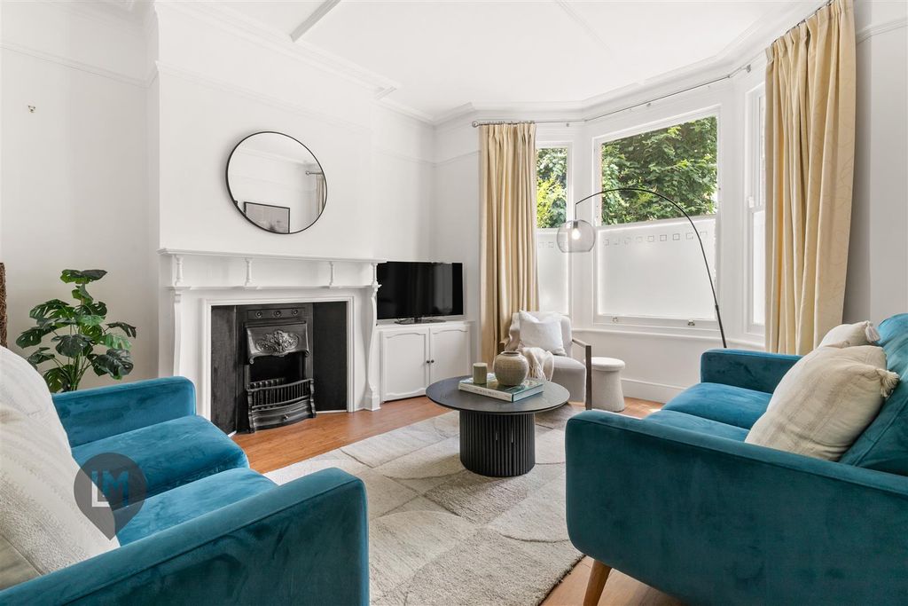 Property photo 1 of 9 Reception Room
