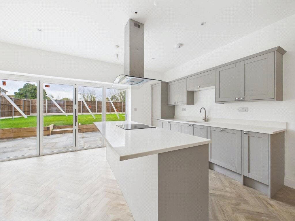 Property photo 2 of 21 Kitchen/Diner