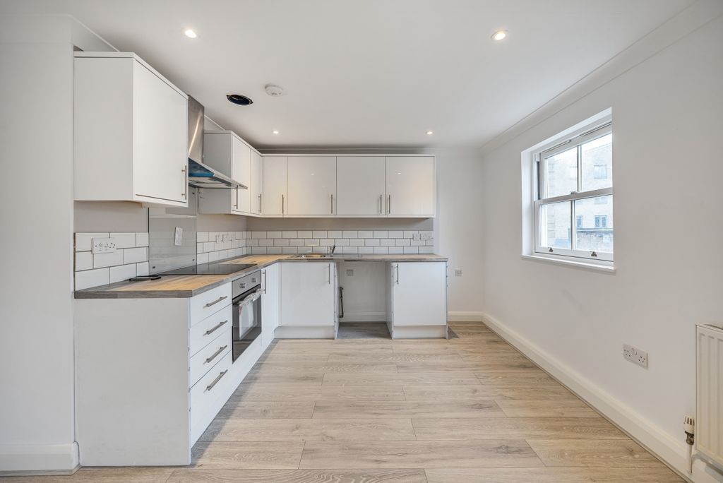 Property photo 2 of 7 1219502 (3)