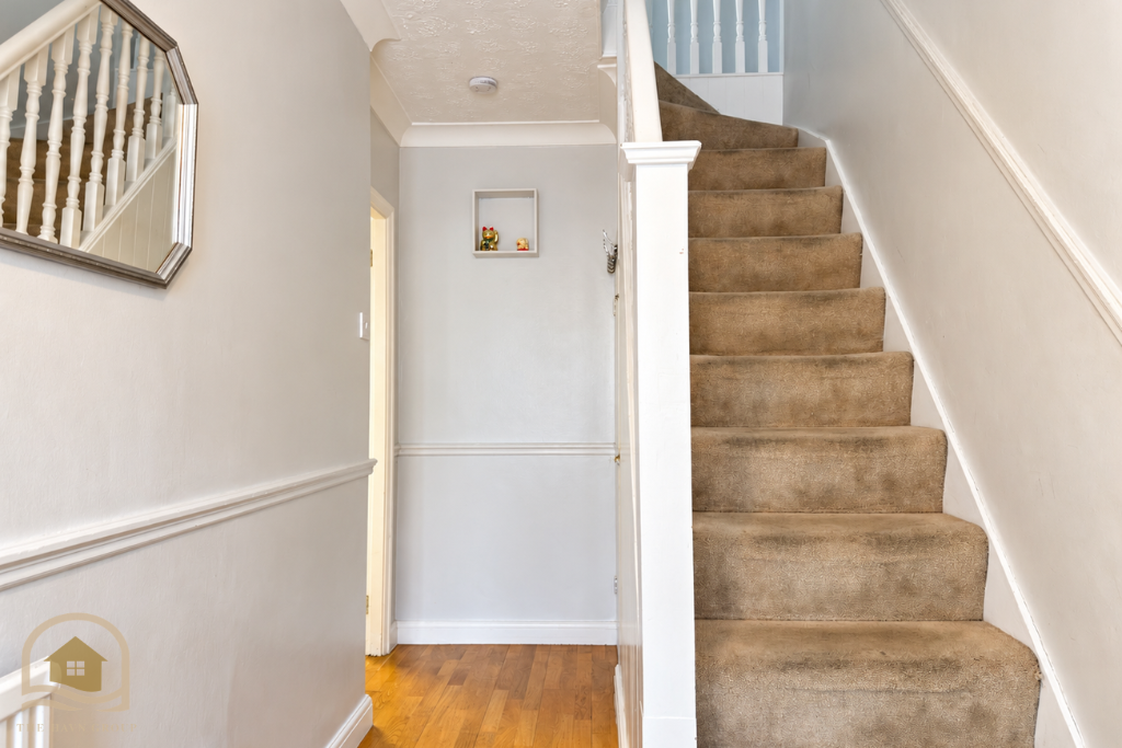 Property photo 2 of 30