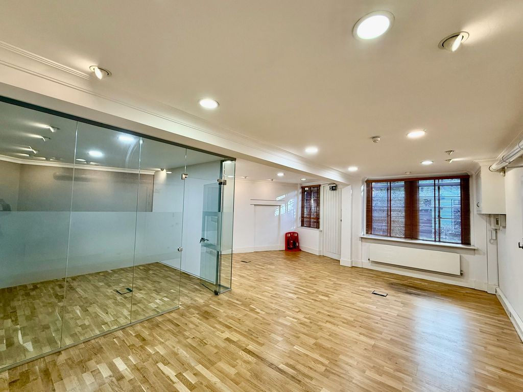 Property photo 3 of 8 Img_3419.Jpeg