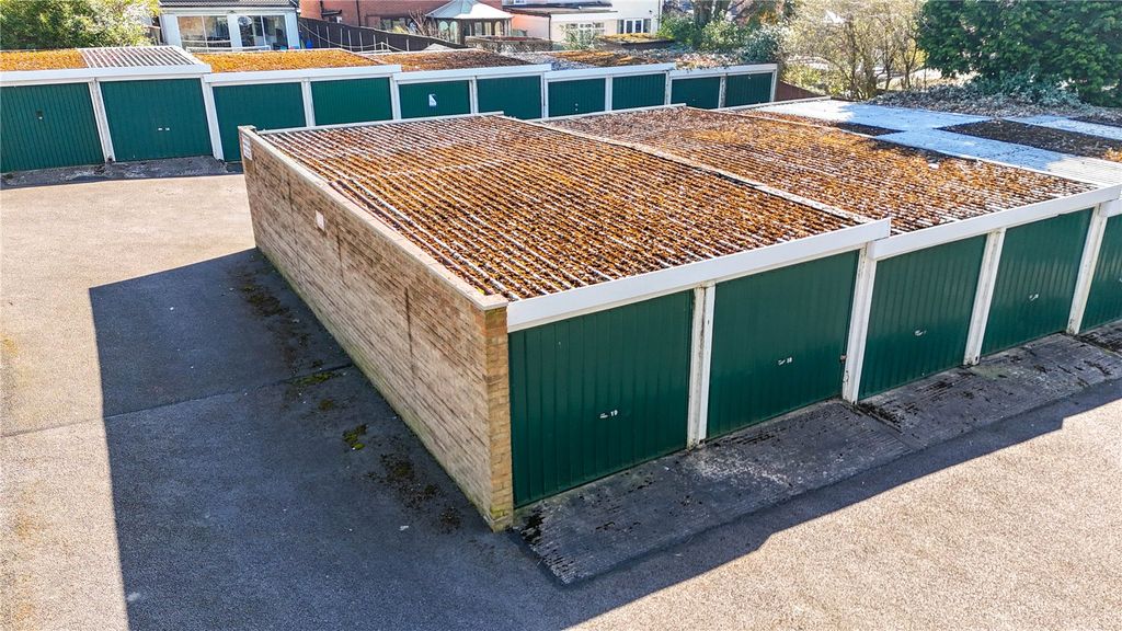 Property photo 2 of 17 Picture No. 06