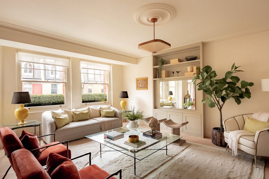 Property photo 1 of 15 Reception