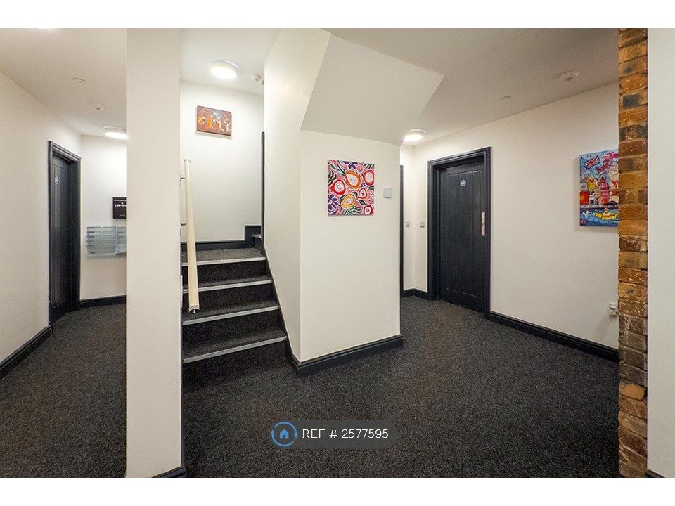 Property photo 3 of 35 Front Hallway