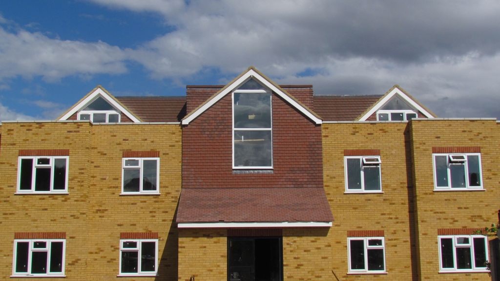 Property photo 1 of 9