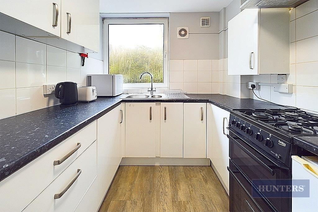 Property photo 2 of 19 Cam01635G0-Pr0282-Still014.Jpg