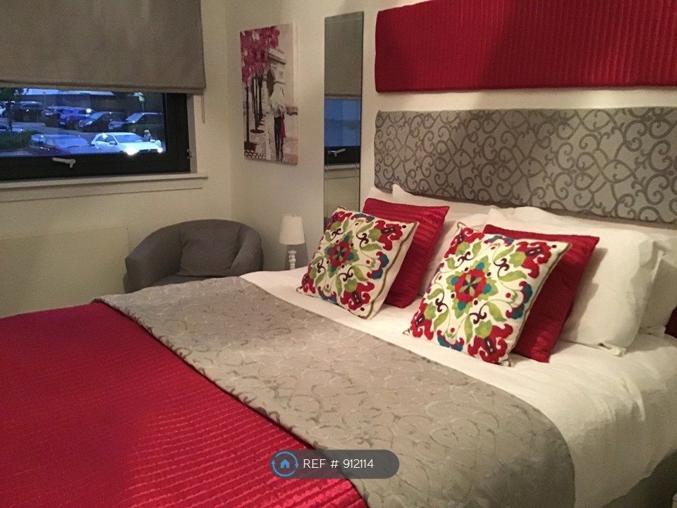 Property photo 3 of 5 Bedroom