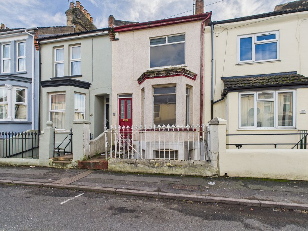 Property photo 1 of 11