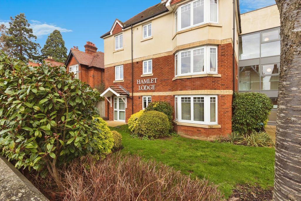 Property photo 1 of 20