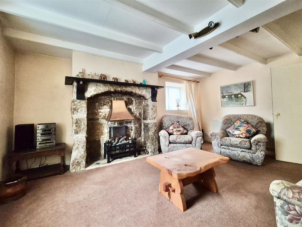 Property photo 2 of 17 20251126_102554.Jpg