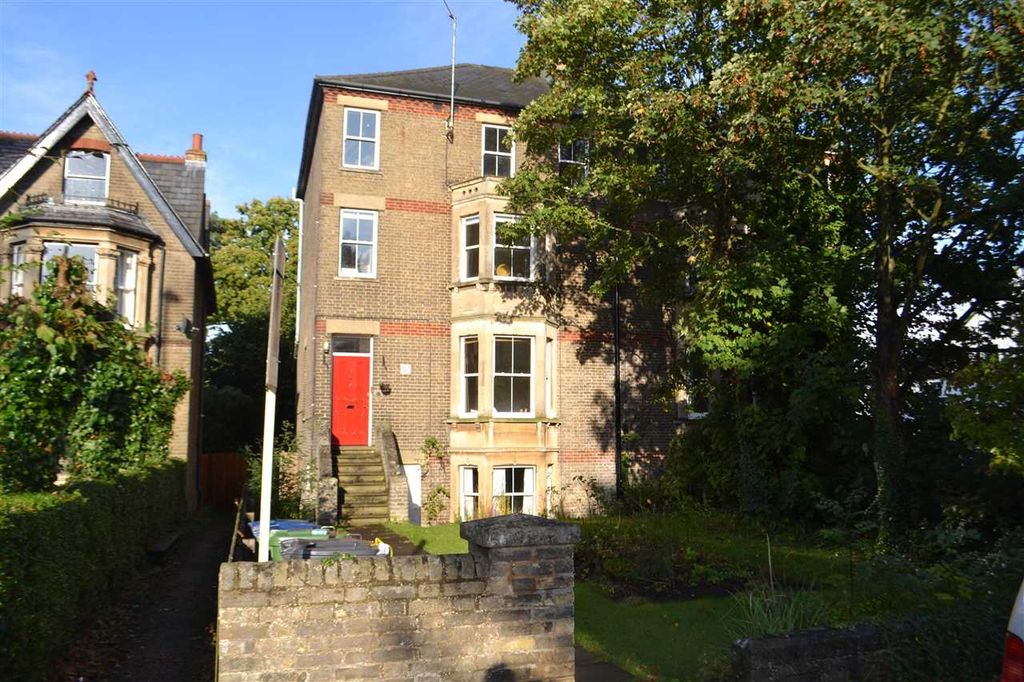 Property photo 1 of 7