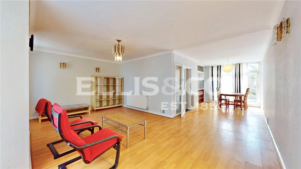 Property photo 2 of 30 Picture No. 25