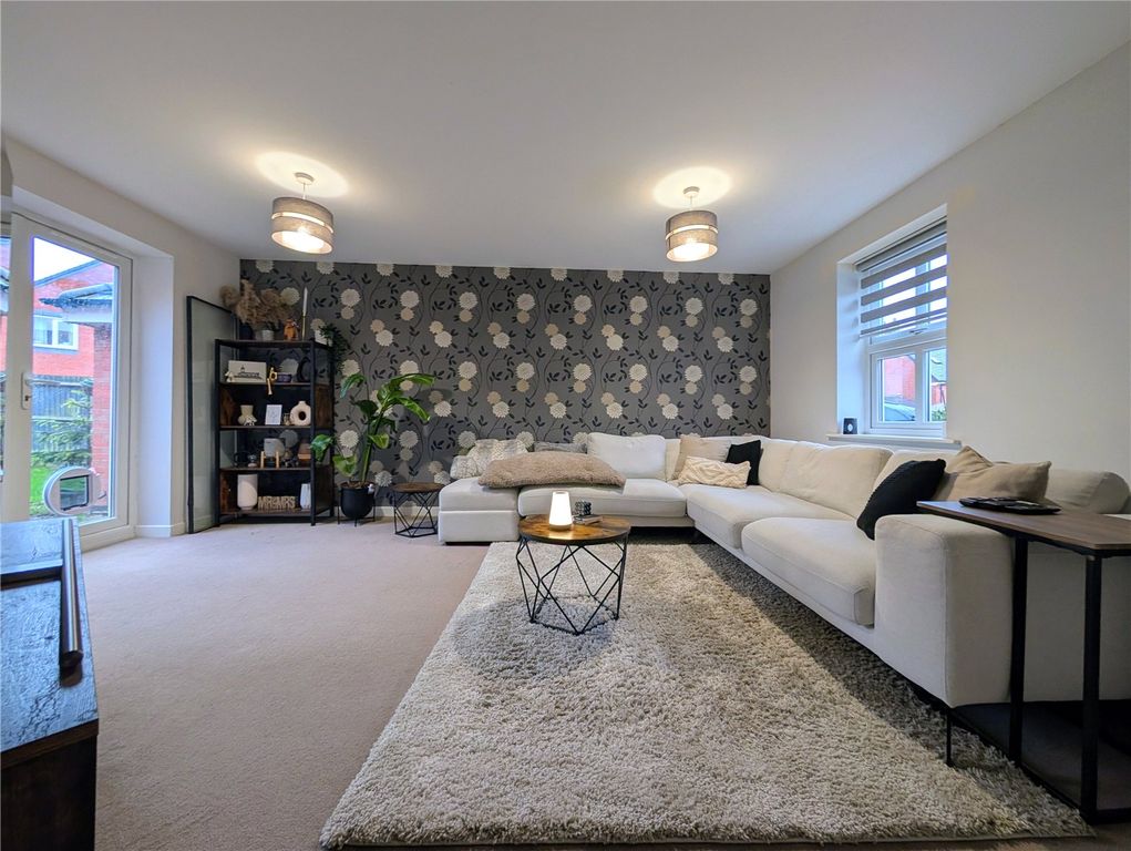 Property photo 3 of 19 Picture No. 10