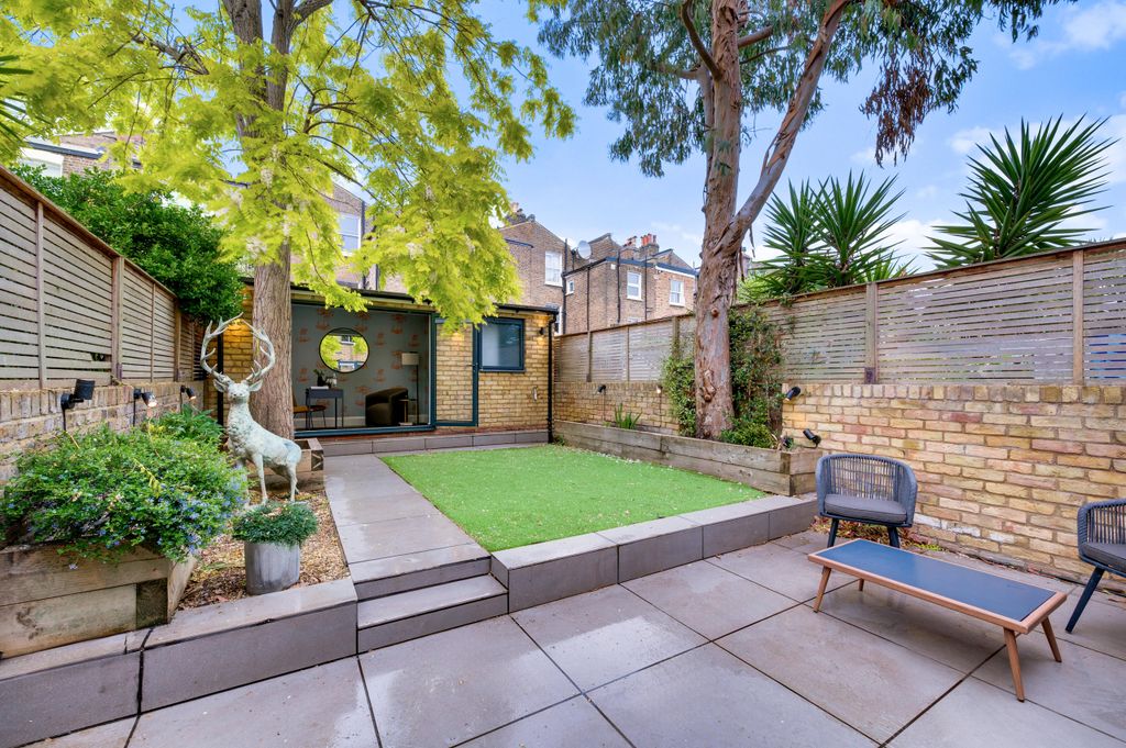Property photo 3 of 50 Krieger_Shirland Road, Maida Vale, W9 3Jw_011