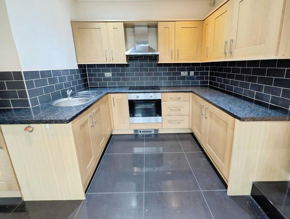 Property photo 2 of 11 4c190Edf-3.Jpg