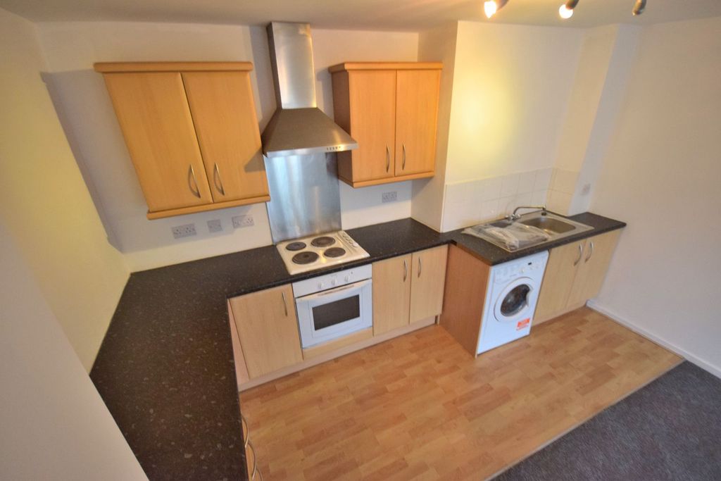 Property photo 2 of 12