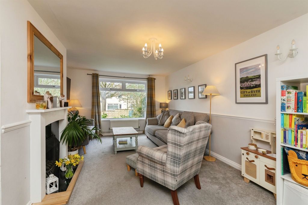 Property photo 3 of 22